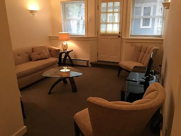 123 Highland Pl — Photo 4