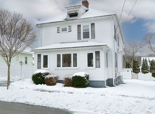 22 Palisades St, Worcester, MA 01604