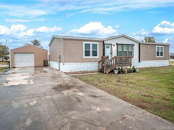 2nd image of 1323 Saddlewood Dr