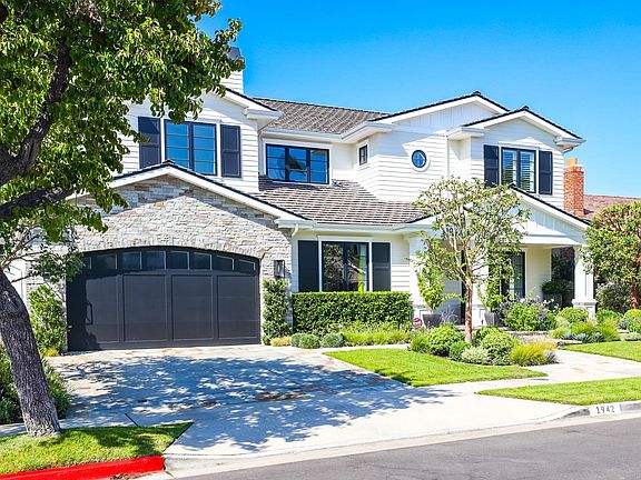 3rd image of 1942 Port Cardigan Pl