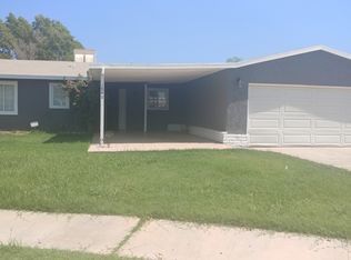1940 Driftwood Dr, El Centro, CA 92243