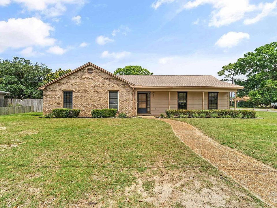 1st image of 5765 Reynosa Dr
