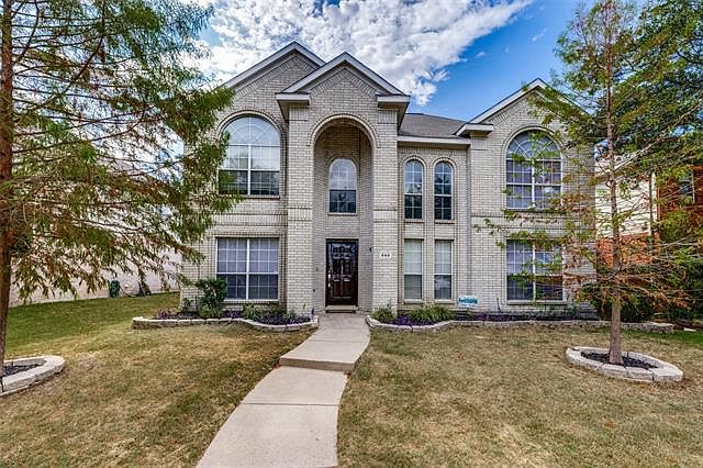 1st image of 444 Saint Andrews Dr