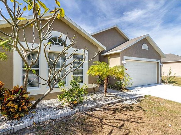 2nd image of 12622 Lake Vista Dr