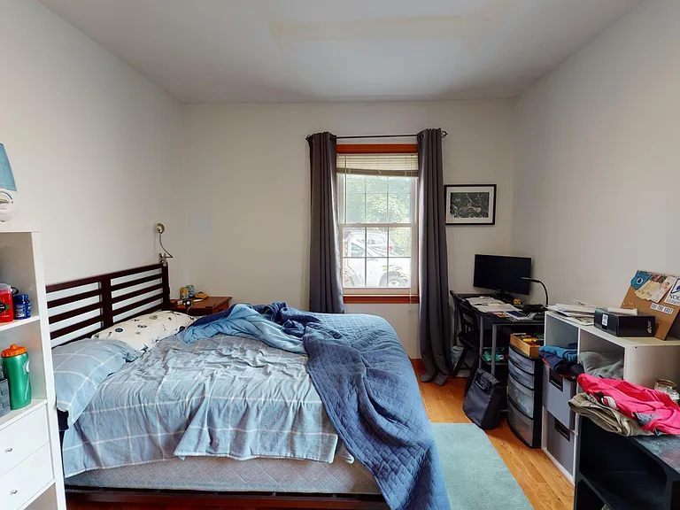 46 Lincoln St #1L — Photo 9