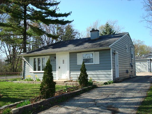 1st image of 813 W Forest Ave