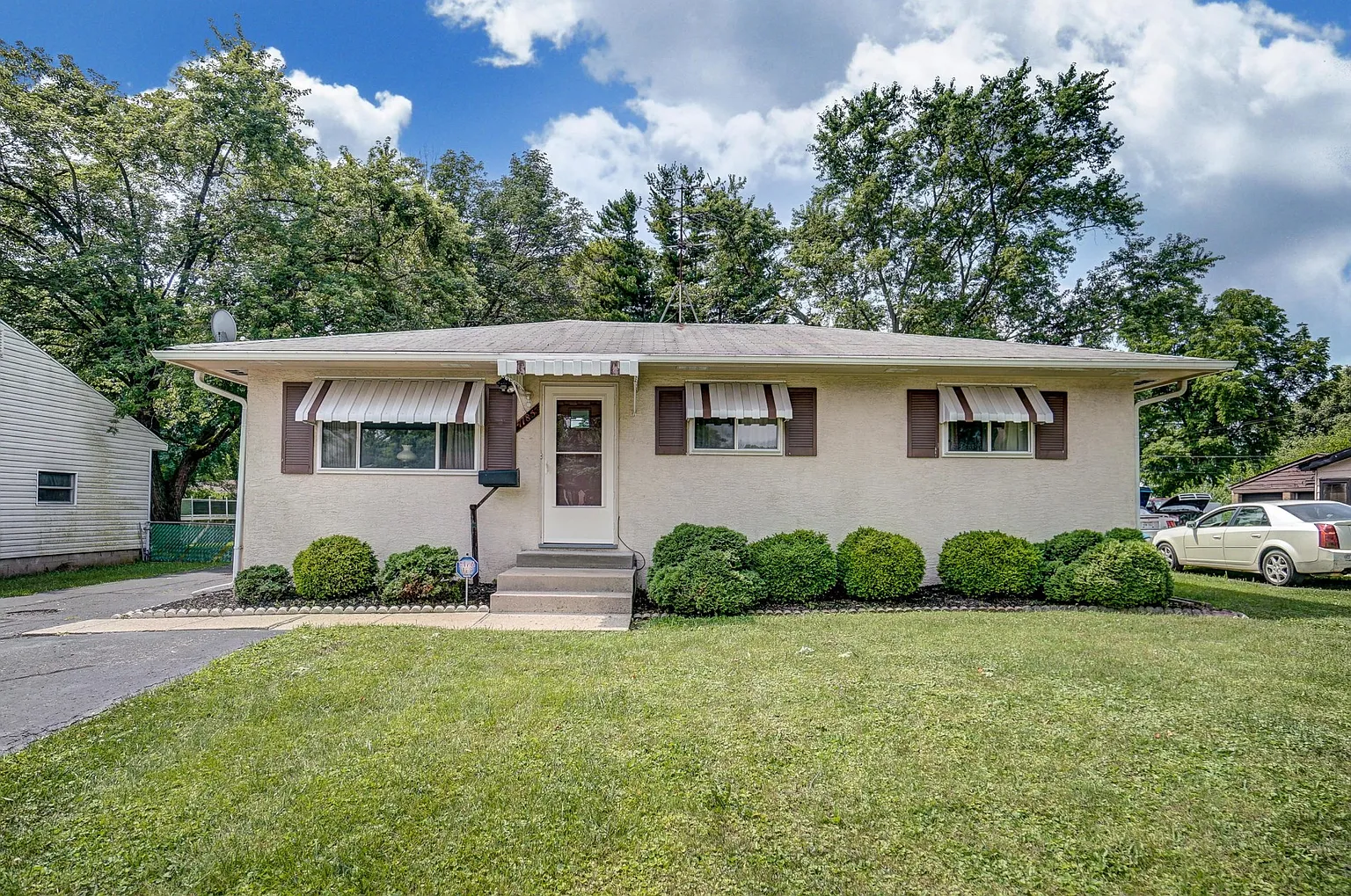 1185 Smith Rd photo 1