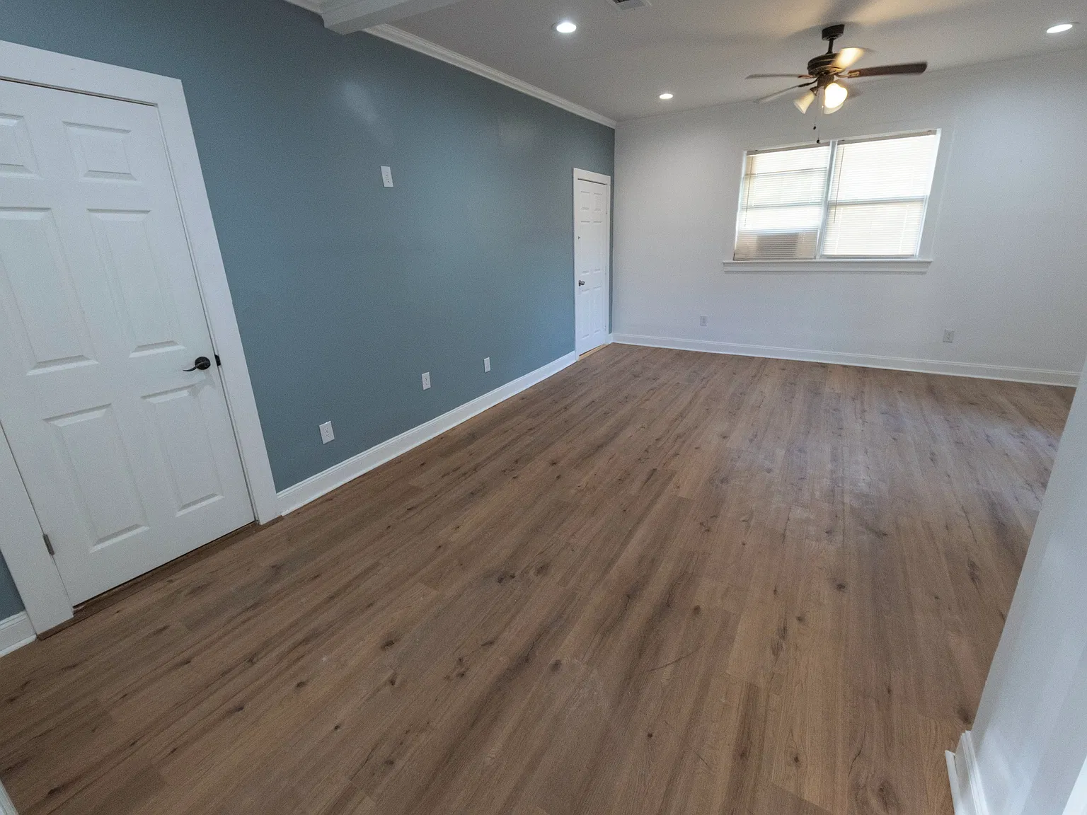 1 bed, 1070 sqft, $1,700 — Photo 4