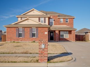 5353 Cameron Dr, Grand Prairie, TX 75052