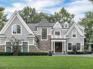 9 Holly Tree Ln, Rumson, NJ 07760