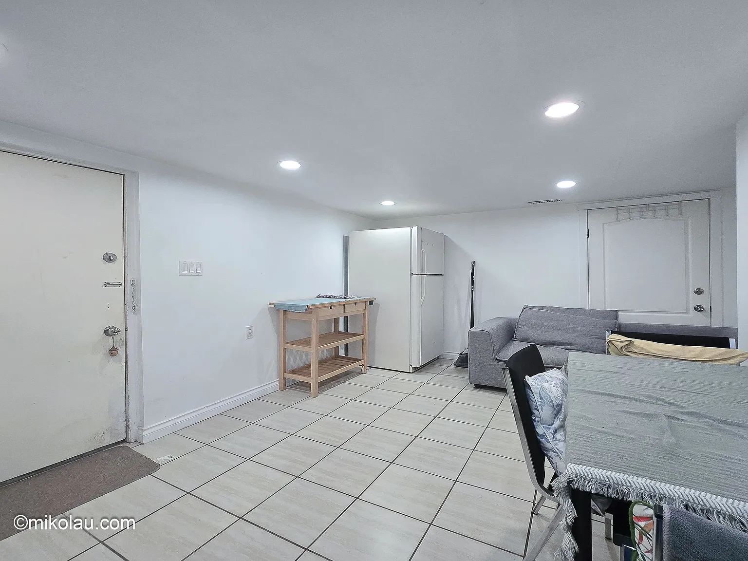 2 bed, 450 sqft, $1,500 — Photo 2