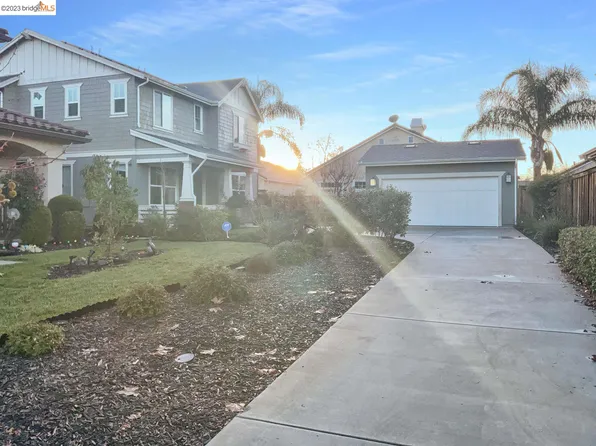 230 Christine Lynn Dr, Morgan Hill, CA 95037