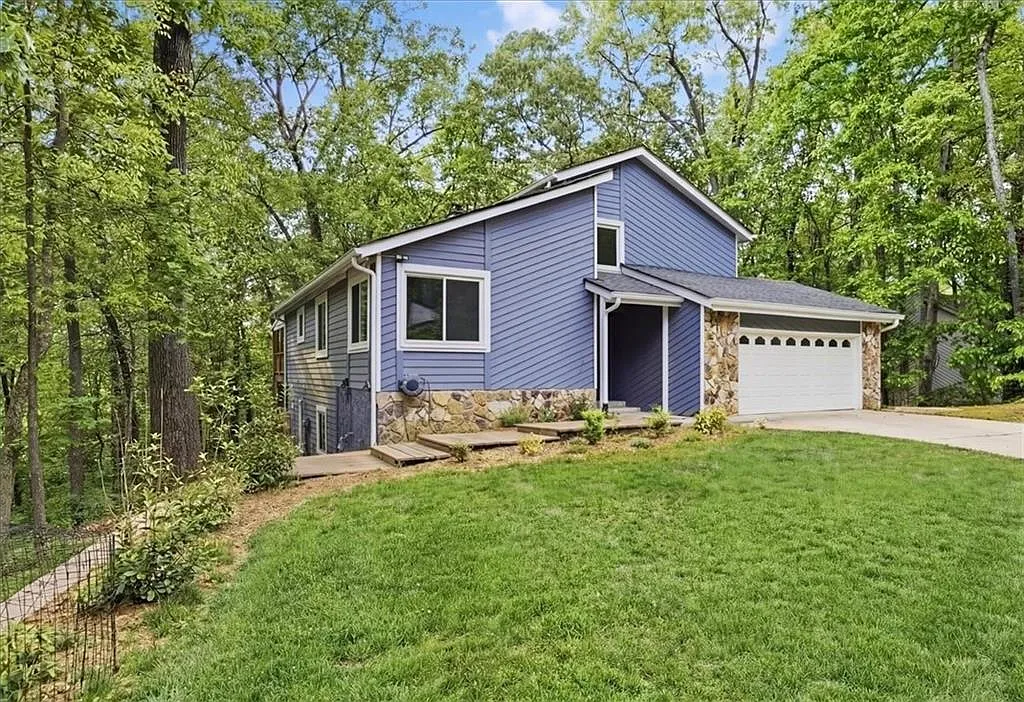 Building Photo - 9485 Martin Rd