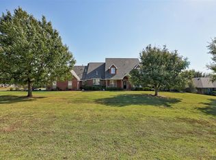 4600 Caliburn Pkwy, Edmond, OK 73034