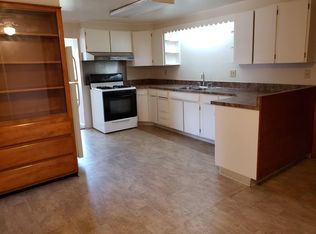 898 Duss Ave APT 4, Ambridge, PA