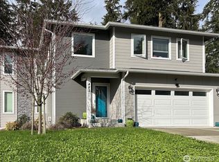 483 Cox Dr, Coupeville, WA 98239