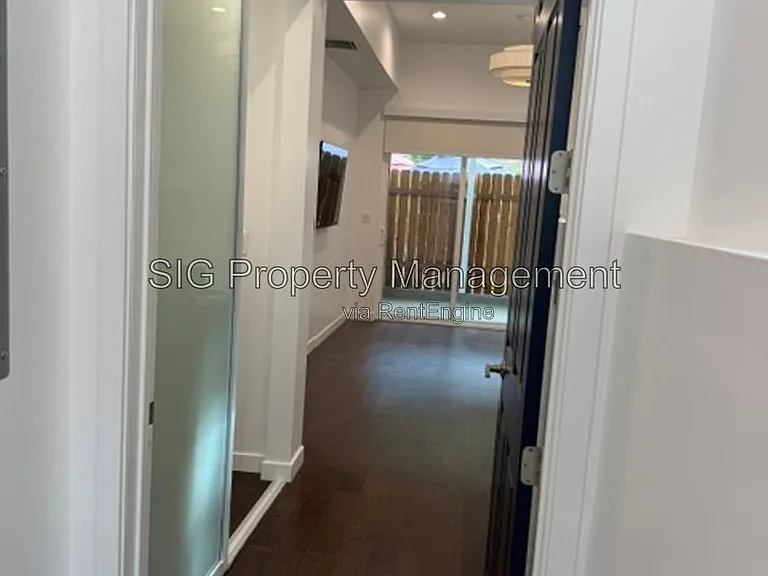 2748 Hollister Ter — Photo 9