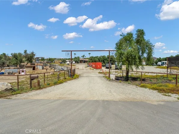30260 Los Alamos Rd, Murrieta, CA 92563