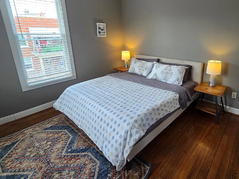 3225 Ellwood Ave — Photo 21