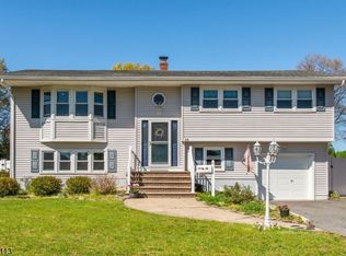 13 W Parkway, Pequannock Twp., NJ 07440