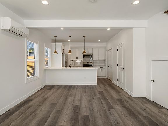 3rd image of 1421 S 23rd St #2