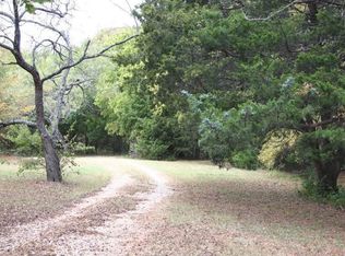 2048 County Line Rd, Whitesboro, TX 76273