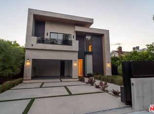829 N Ogden Dr, Los Angeles, CA 90046