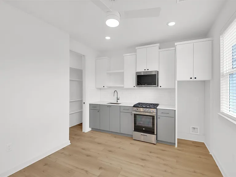 7208 Providence Ave #2 — Photo 7
