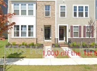 17704 Longspur Cove Ln, Dumfries, VA 22026