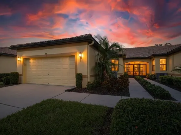 307 Bluewater Falls Ct, Apollo Beach, FL 33572