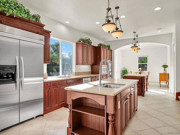 4th image of 15364 Palomino Mesa Rd