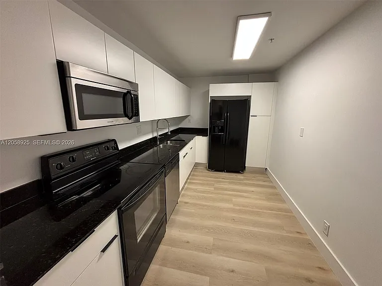 3001 S Ocean Dr #639 — Photo 5