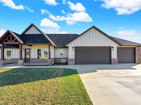 5577 NE Minnow Ln, Elgin, OK 73538