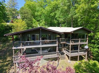 354 Deals Gap, Robbinsville, NC 28771