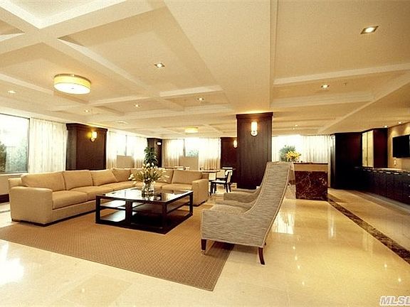 5th image of 6405 Yellowstone Blvd APT 314A