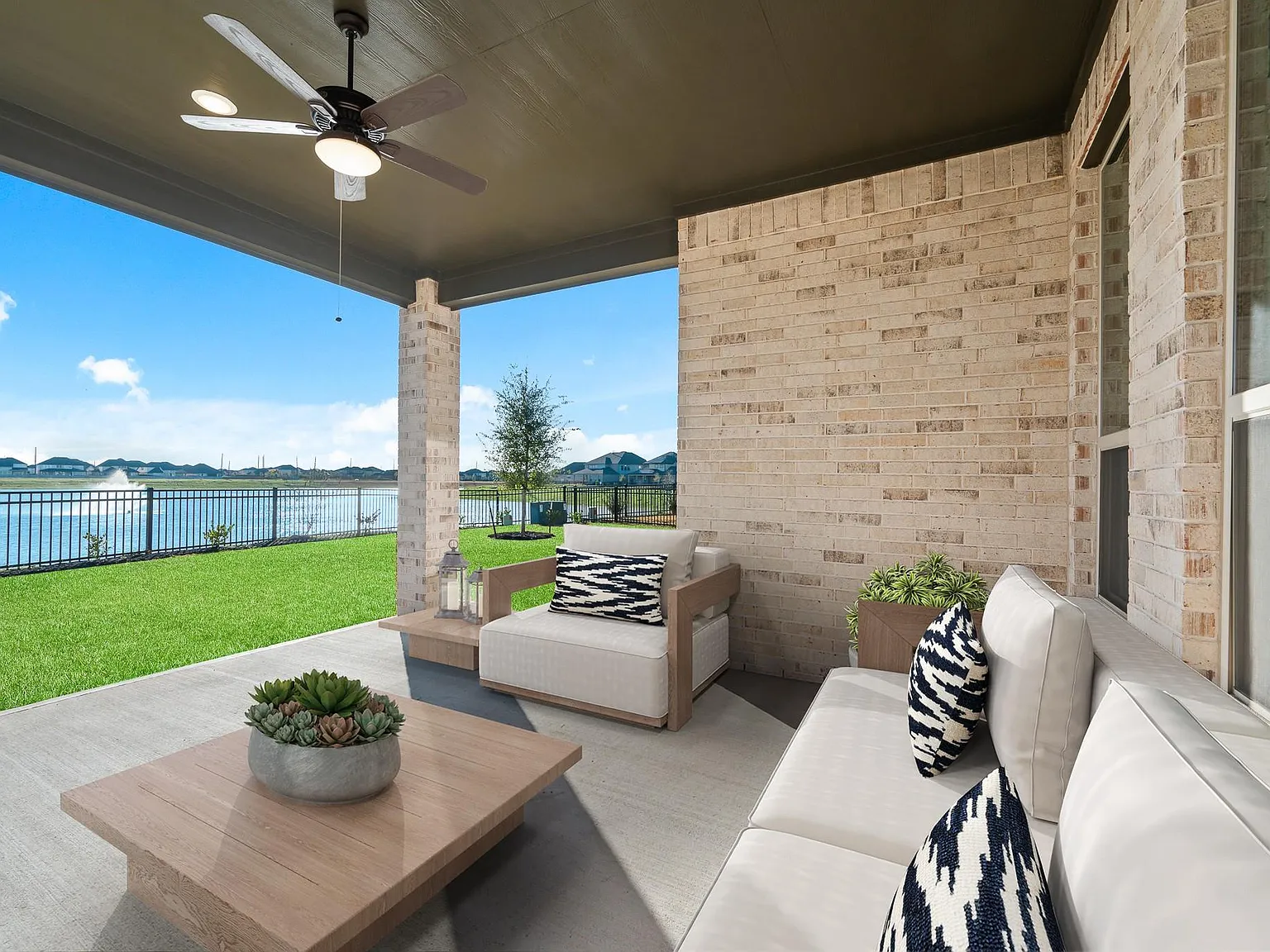 5 bed, 3.5 bath, 3072 sqft, $4,500 — Photo 2