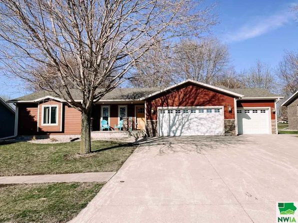 Orange City Real Estate Orange City Ia Homes For Sale Zillow