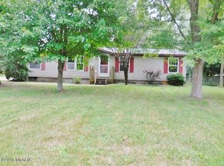 65805 County Road 665, Paw Paw, MI 49079