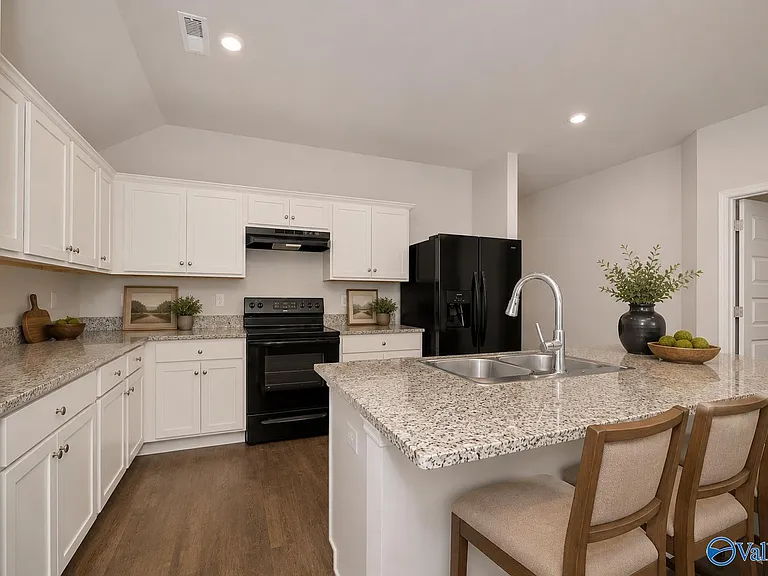 126 Jerrie Lynn Blvd — Photo 8