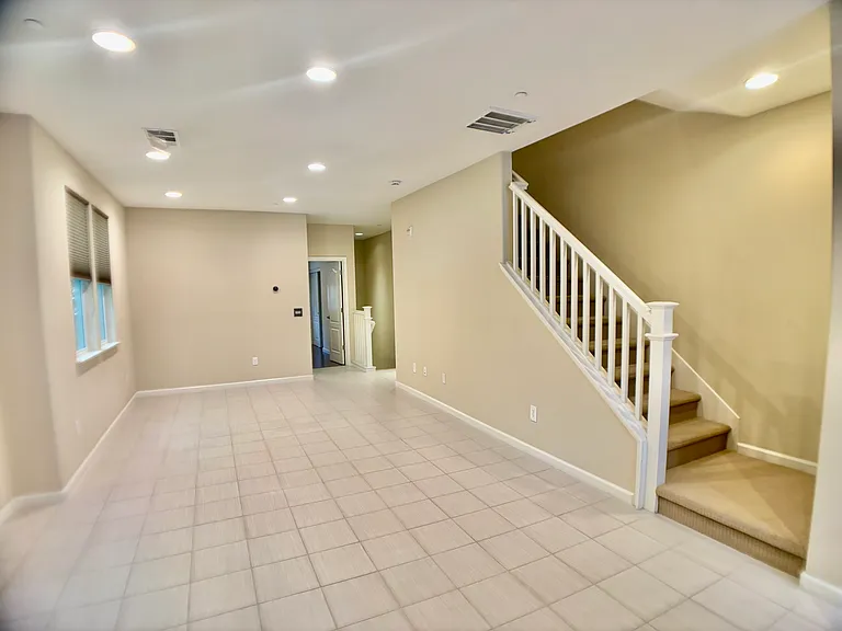 1581 Shore Pl #8 — Photo 13