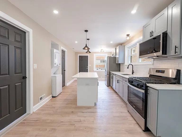 4341 Wisconsin Ave — Photo 9