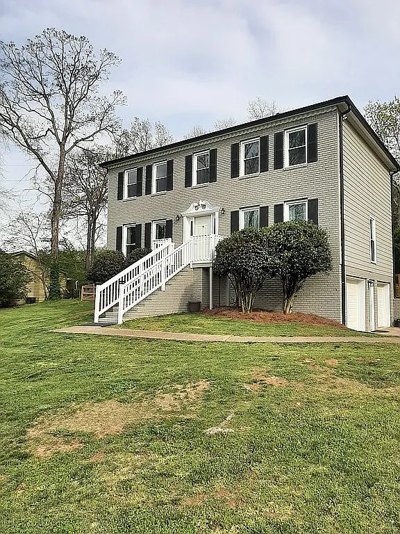 1005 Knotts Pointe Dr photo 1