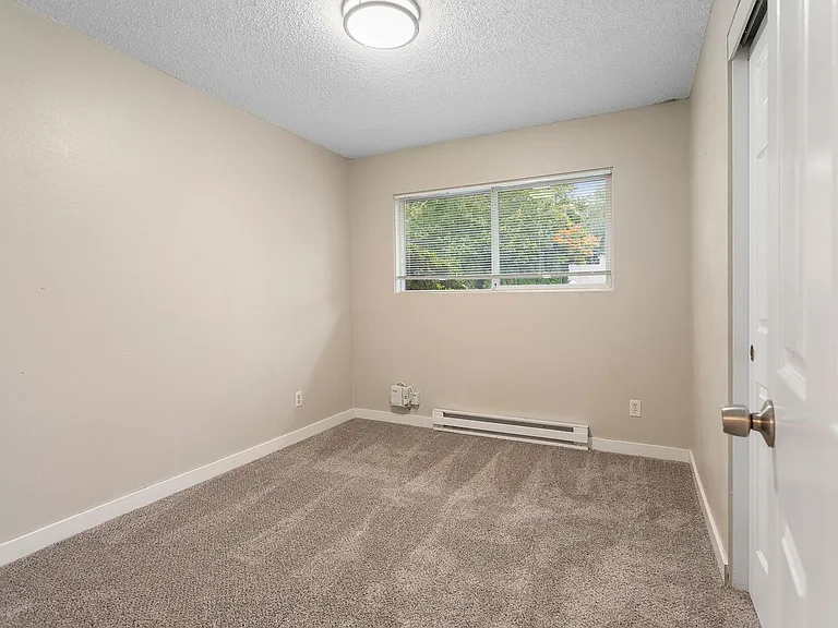 22745 SW Orcutt Pl — Photo 9