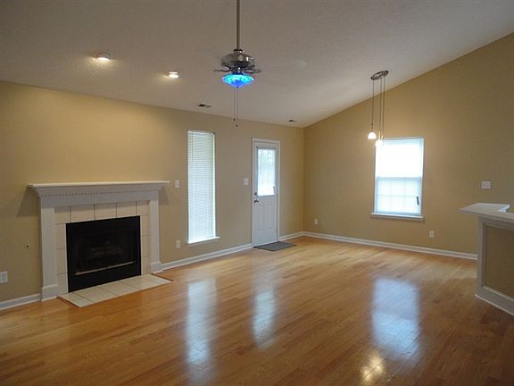 2nd image of 6407 Barberry Dr