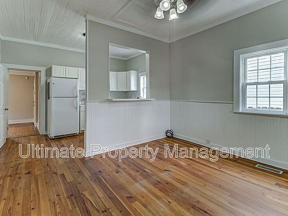 5th image of 1313 Glenn St
