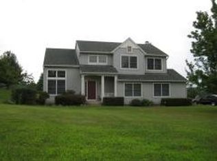11 Thomas Rd, Lafayette, NJ 07848