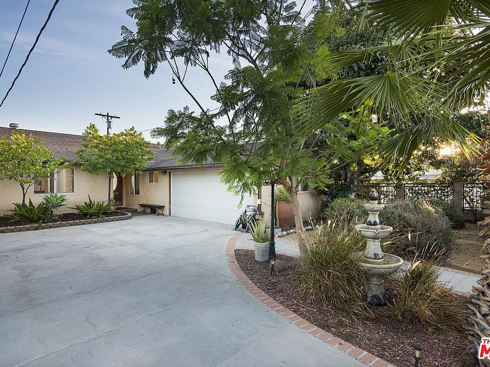 1st image of 12838 Erwin St
