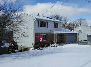 912 8th Ave, Conway, PA 15027