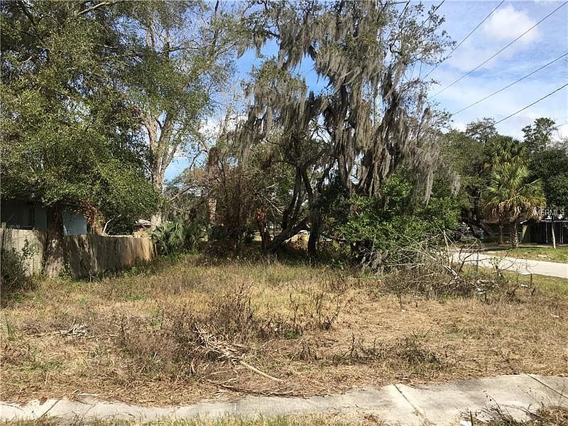 2nd image of 3638 E Comanche Ave