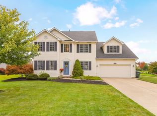 7047 Morning Dove Ln, Olmsted Township, OH 44138